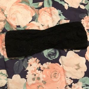 🔥 Black lace bandeau